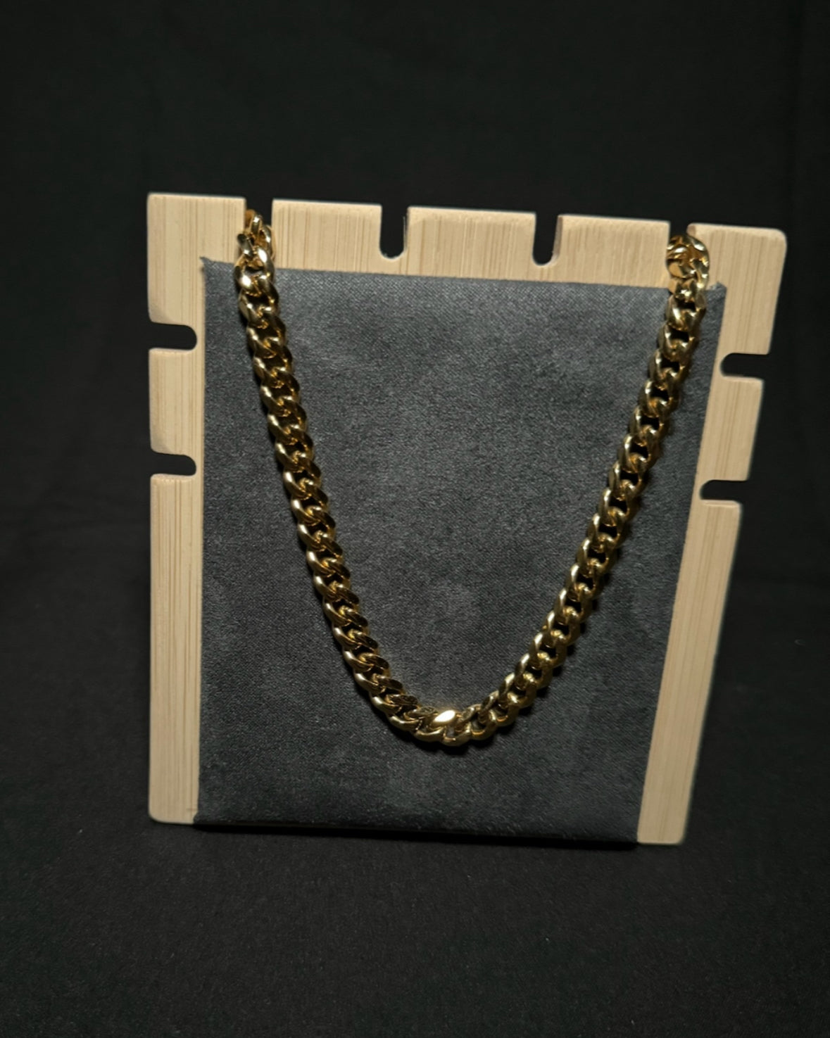 Gold Cuban Chain 7MM
